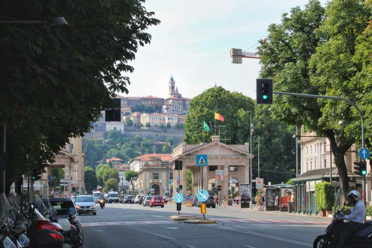 Rego Apartments - Boutique Aparthotel & Serenity Spa With Some Off-Site Apartments In The Heart Of Bergamo City Center מראה חיצוני תמונה